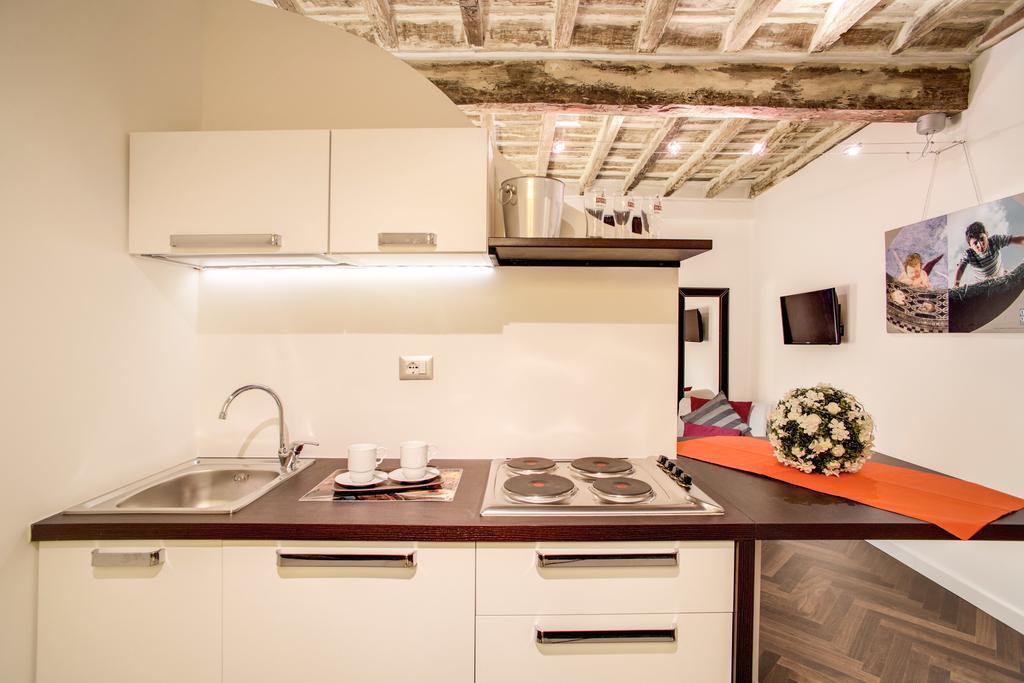 Orso Luxury Apartment Рим Стая снимка